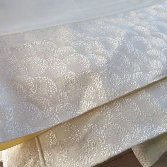 New Miss Ying Light Yellow Queen Flat Sheet 90 x 102 Brocade Edge All Around - Picture 3 of 10